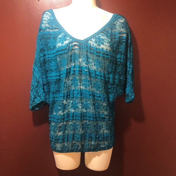 NWOT lace  swim suit cover up top - Picture 1 of 10